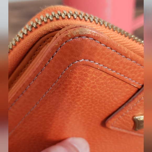 MCM Orange Short Wallet - Picture 9 of 14